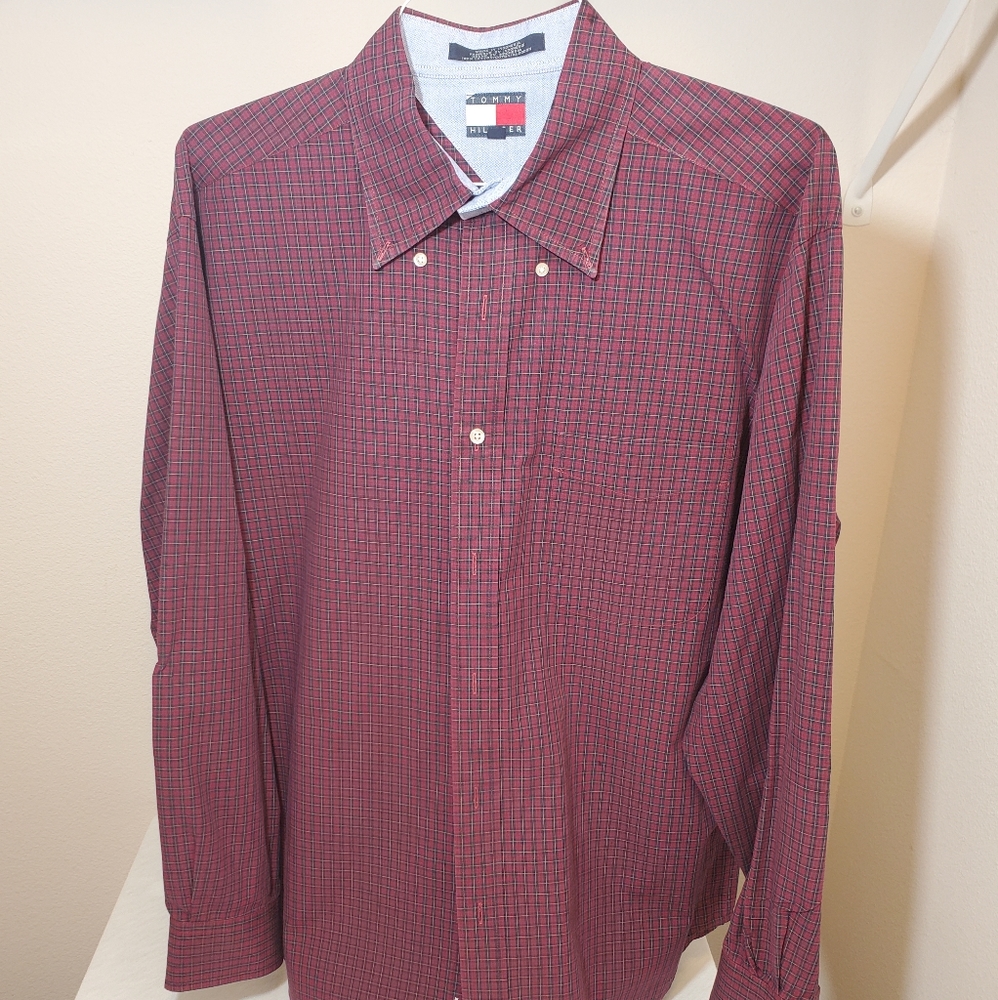 Tommy Hilfiger L men's button down red plaid